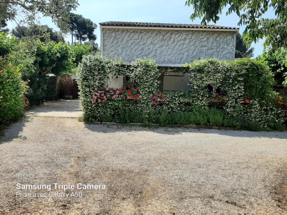 Vila Les Lauriers Le Castellet  Exteriér fotografie